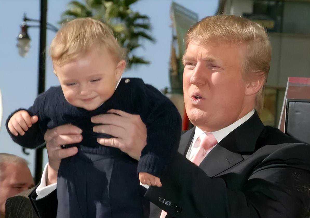 “亿万宝贝”巴伦：是梅拉尼娅的护身符，16岁身高2米长相帅气