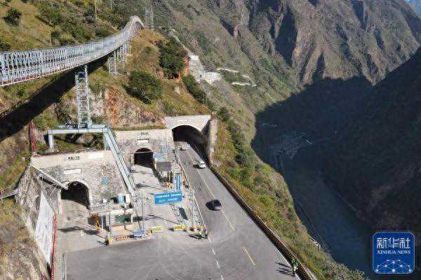 地下2400米还藏着这项“黑科技”……