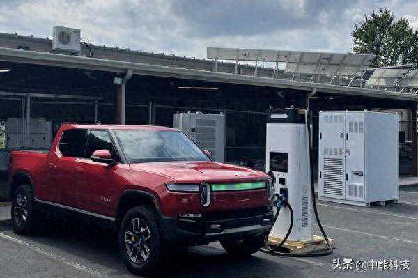 10MWh！中能科技首个直流充电桩配储项目落地美国！