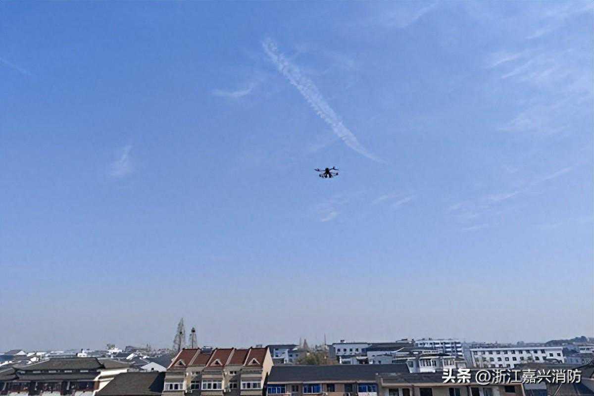 乌镇消防巧借无人机为古镇安全插上“科技翅膀”