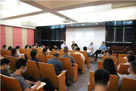 广州华立科技职业学院举行董事长与中层干部恳谈会