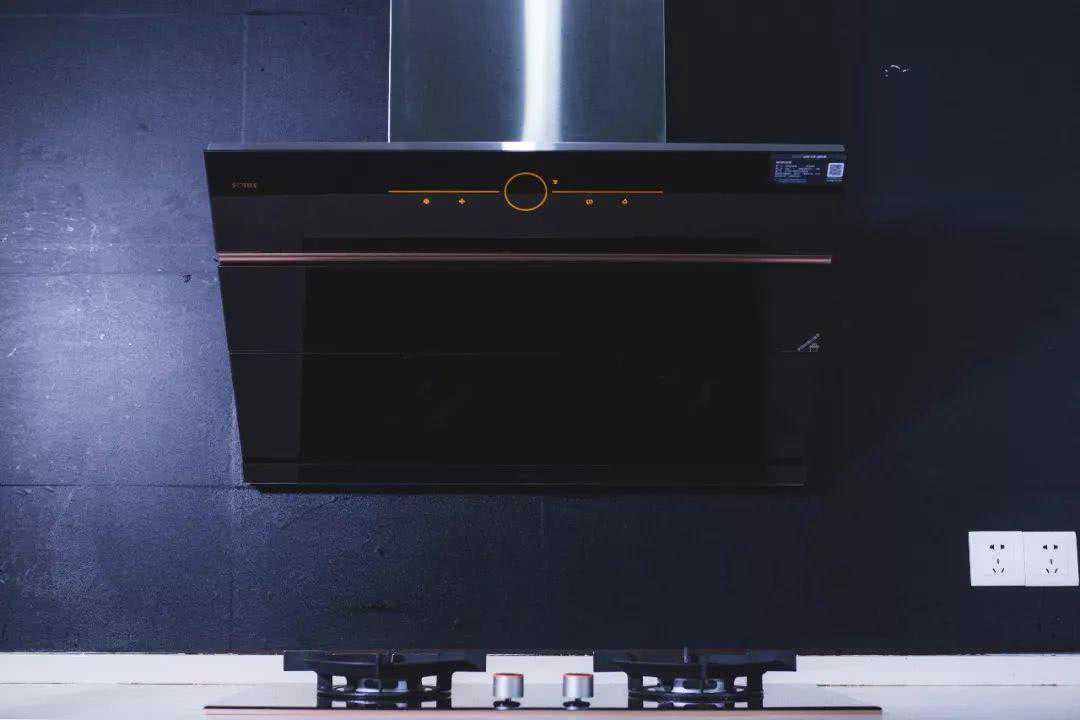 超能吸厨房黑科技，几十秒解决厨房油烟还能净化空气