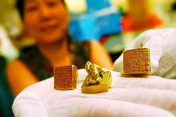 中科大校长：教育需培养学生基础功底，重视前沿科技底层逻辑