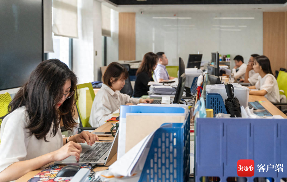 劳模精神在基层 |“全国工人先锋号”获得者三亚崖州湾科技城管理局战投部：用实干诠释劳动之美