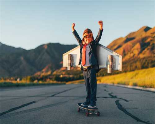 全球5大电动车充电连接器标准详解