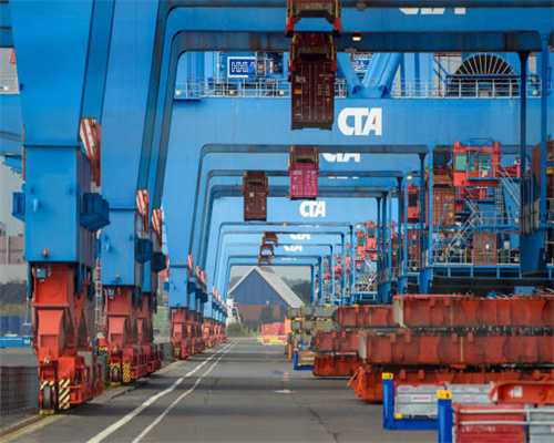 “硬核”措施推进直播电商规范发展